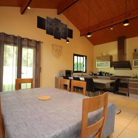 Grande Contemporaine Proche Randonnee Et *