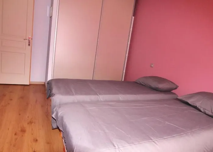 Grande Contemporaine Proche Randonnee Et Σπίτι διακοπών *